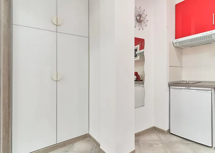 Boutique B1 Street Level Nerja