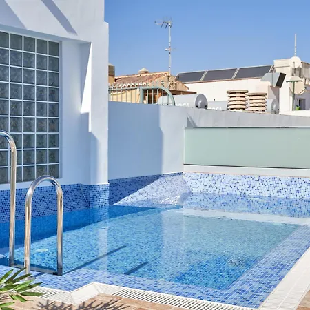 Boutique B1 Street Level דירה נרחה