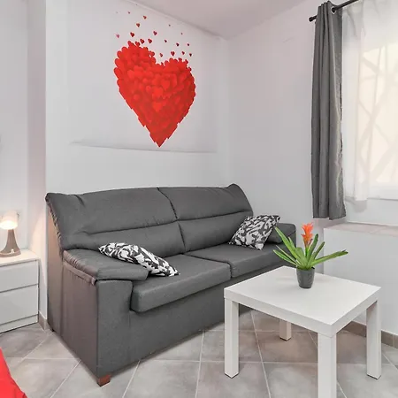 Boutique B1 Street Level